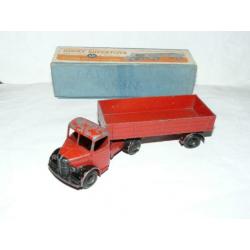 Dinky Toys - 521 - Bedford Articulated Lorry met Doos