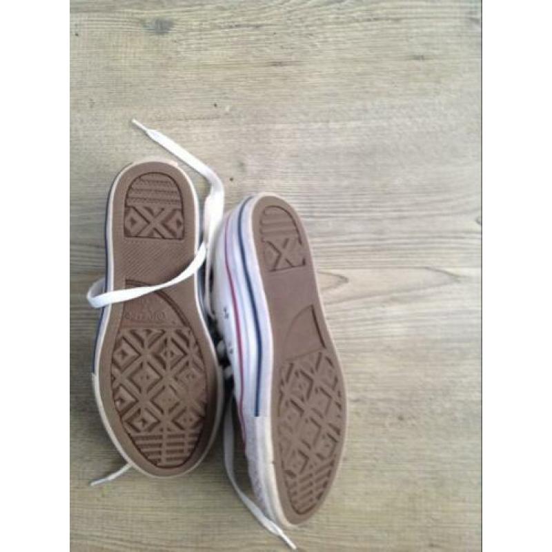 Converse maat 33