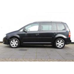 Volkswagen Touran 1.4 TSI Business | 141 PK | NAVI | CRUISE