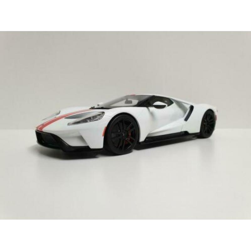 Gt Spirit Ford Gt 1:18 Nieuw