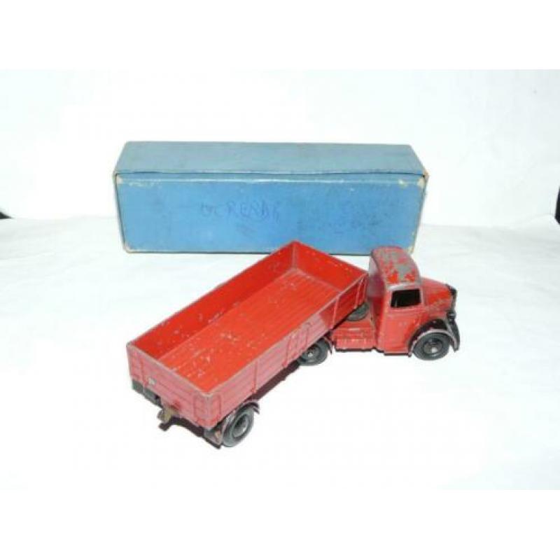 Dinky Toys - 521 - Bedford Articulated Lorry met Doos