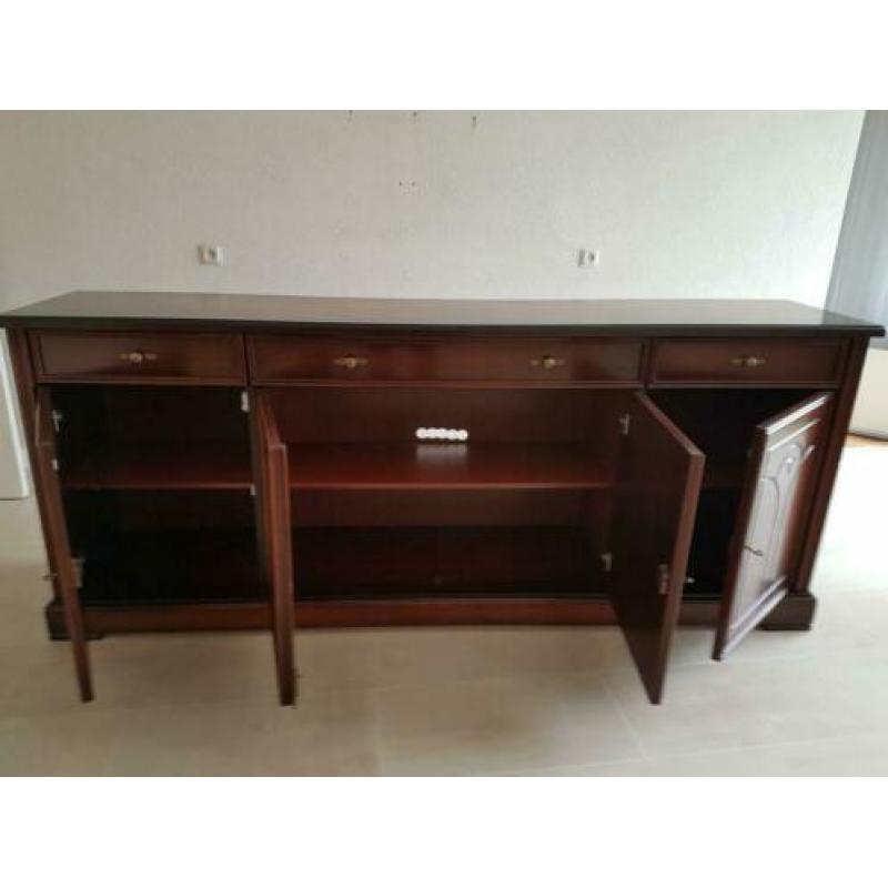 Dressoir