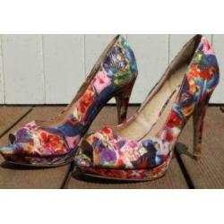 MANFIELD prachtige bloemenprint pump mt 39