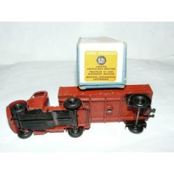 Dinky Toys - 521 - Bedford Articulated Lorry met Doos