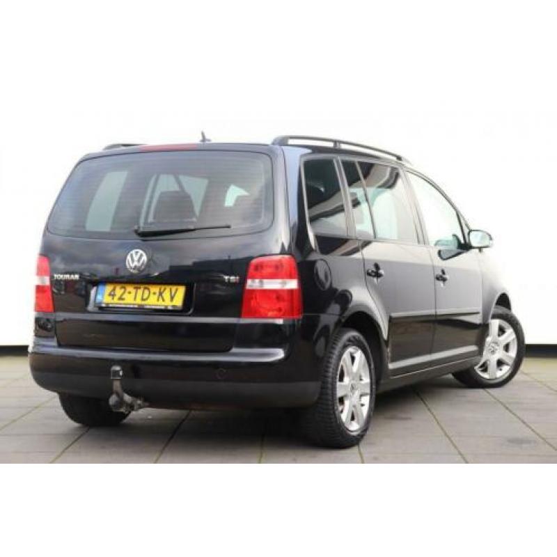 Volkswagen Touran 1.4 TSI Business | 141 PK | NAVI | CRUISE