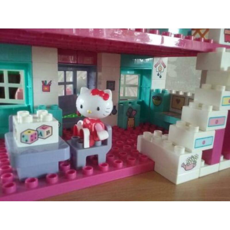 HELLO KITTY VILLA huis COMPLEET