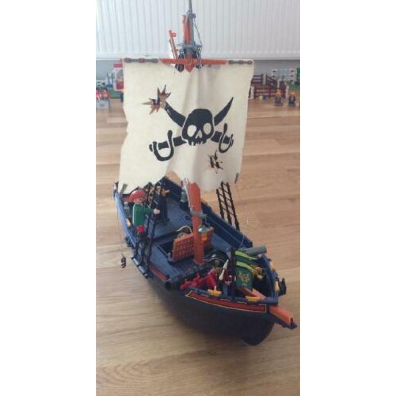 Playmobil piratenschip