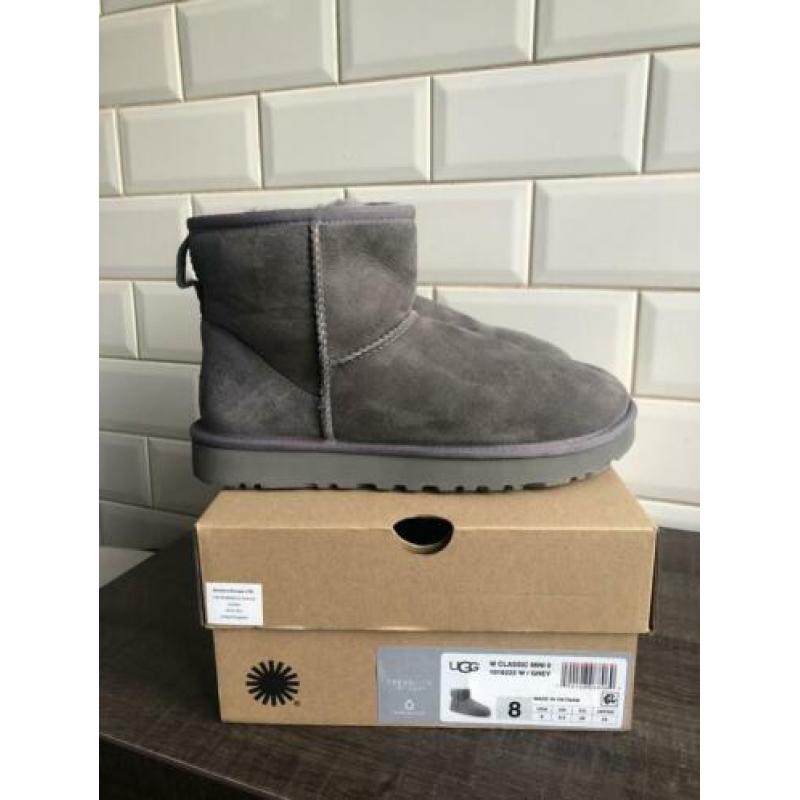 Uggs nieuw maat 39