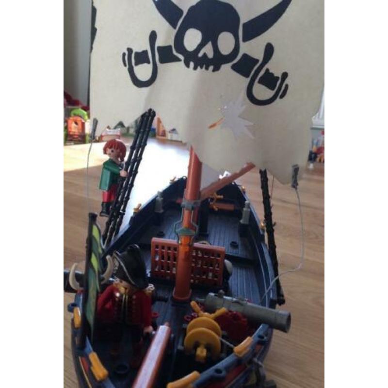 Playmobil piratenschip