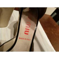 MiuMiu, pumps, lak zwart, mt37, €50