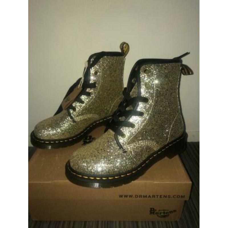 Dr Martens 40