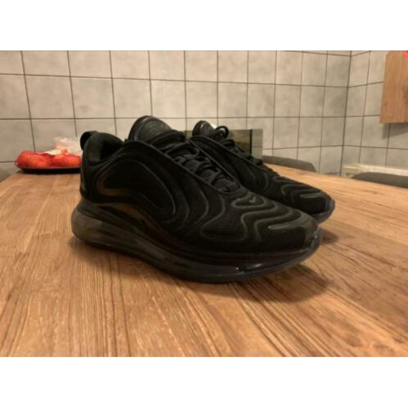 Nike Air Max 720 men mt 40 US 7