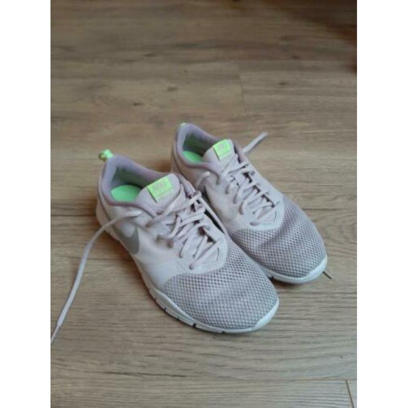 Nike roze sneakers