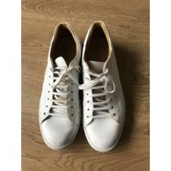 White shoes The Sartorialist 43