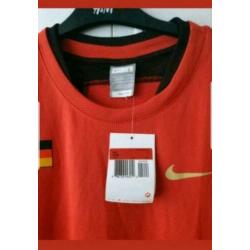 Nieuw Nike rood t-shirt maat L