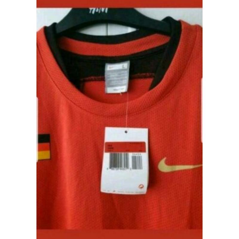 Nieuw Nike rood t-shirt maat L