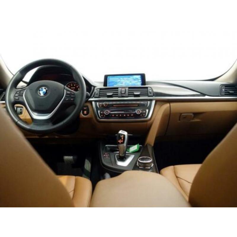 BMW 3 Serie Gran Turismo 320i High Exe Luxury Aut8, Panorama