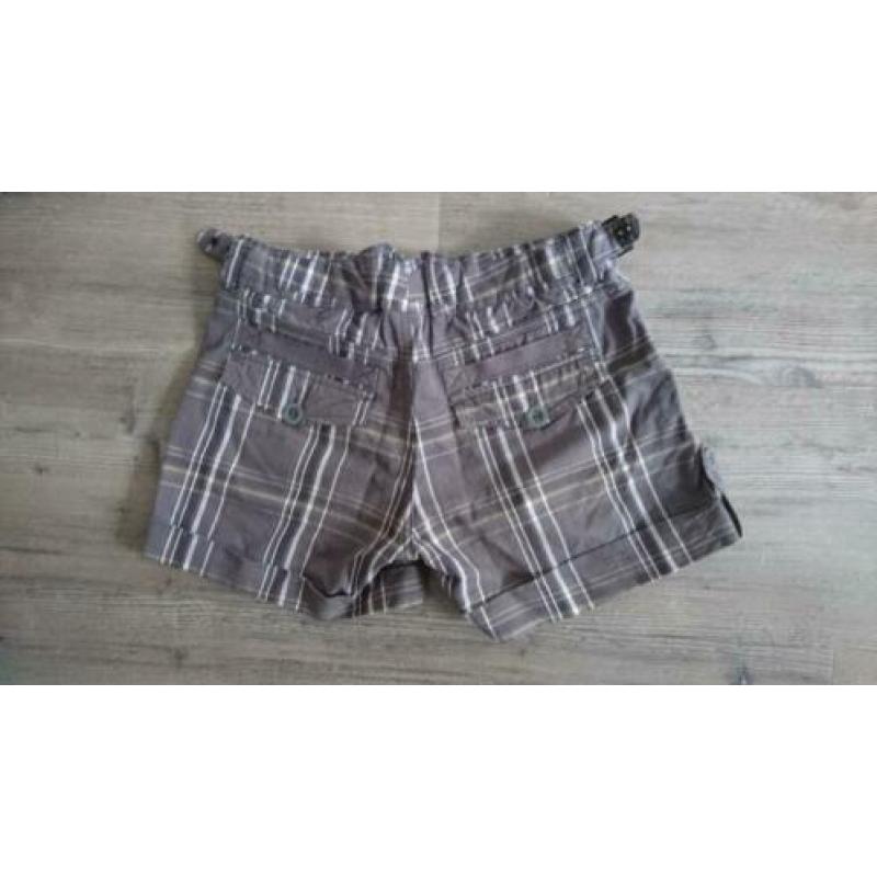 Korte Broek Garcia Maat 176 Grijs Geruit Meisjes Shorts