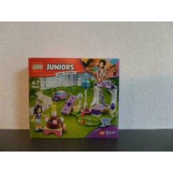 Lego Friends Juniors 10748 Emma's huisdierenfeestje Nieuw