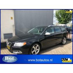 Volvo V70 2.0T R-Edition R design/ Leder / Climate control /