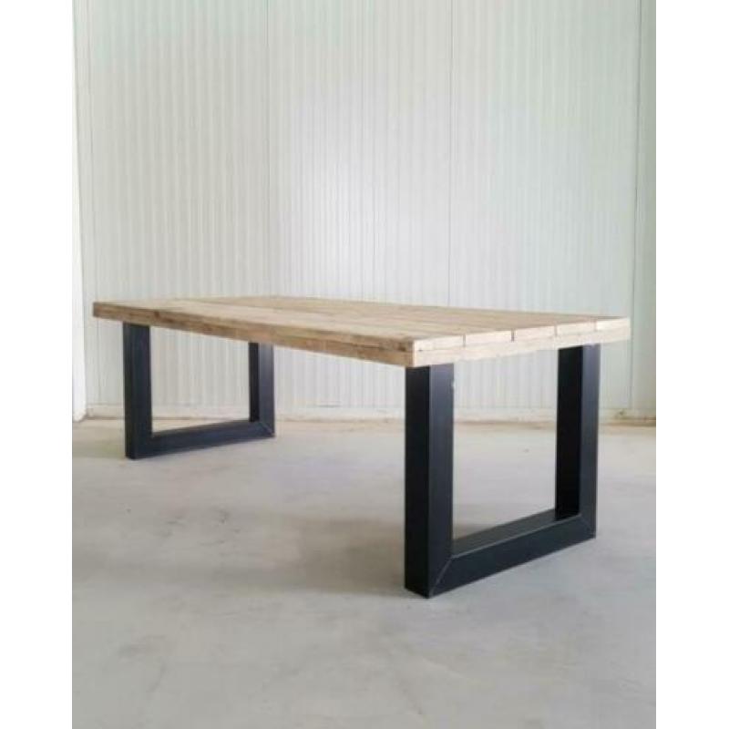 Industriële TAFELS steigerhout Eettafel Bureau Salontafels