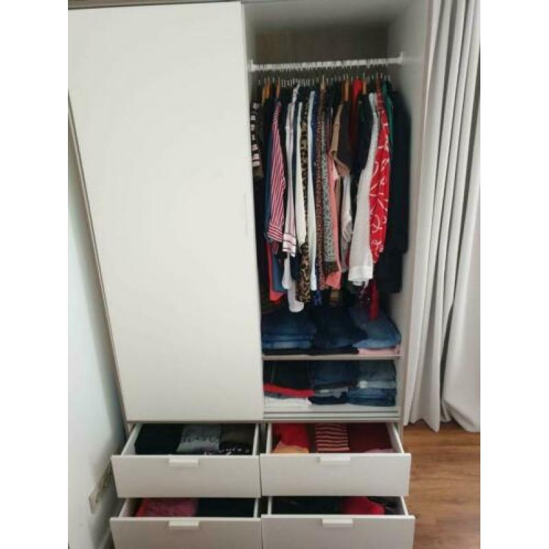 Kast kleding 2.00x1.20 heel goed staat. In Amsterdam ophalen