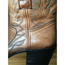 Sendra laarsjes cognac maat 38