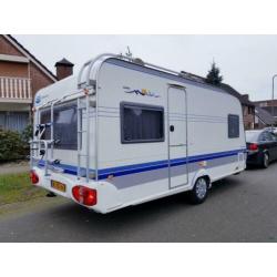 Hobby de luxe easy 460 met mover en fransbed bj 04