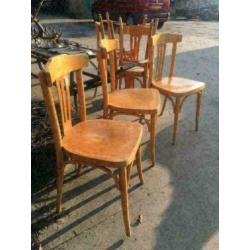 Brocante stoelen / nog 4 stuks beschikbaar