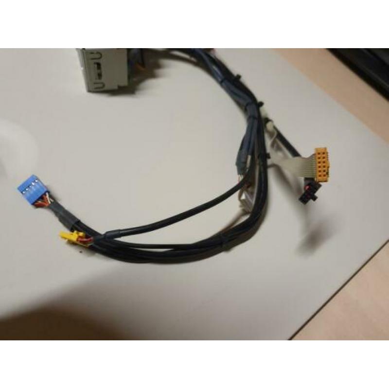 Kaartlezer USB Firewire S-video geluid ect