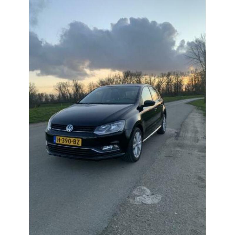 Volkswagen Polo 1.2 TSI 66KW 2016 Zwart