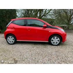 Toyota Aygo 1.0 VVT-i x-play