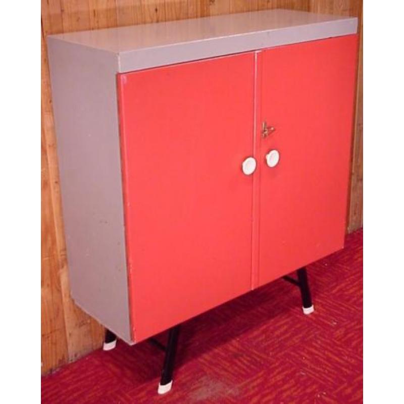 Hippe Retro vintage kast design dressoir wandkast commode