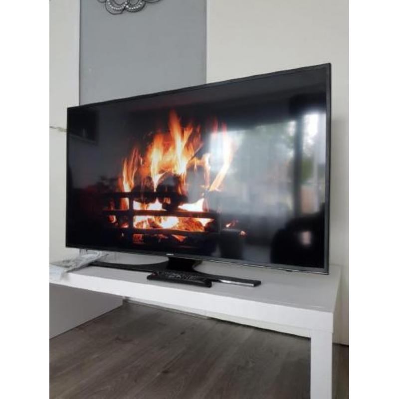 4K ULTRA HD Samsung 50JU6400K Smart TV - NieuwStaat