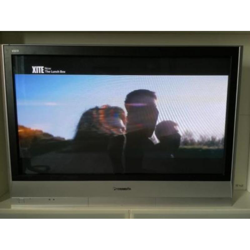 Panasonic plasma tv 37 inch in goede staat