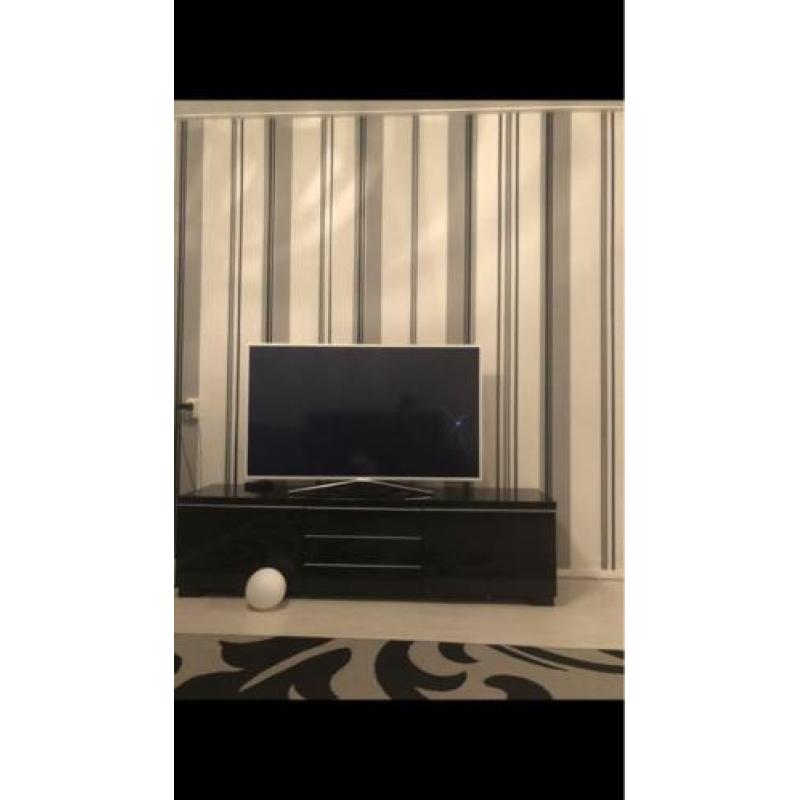 Sumsung en een LG tv