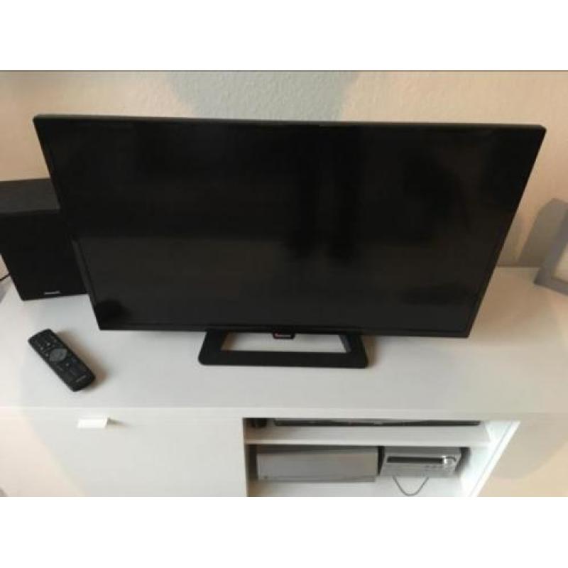 Mooie Philips flatscreen tv diagonaal 32 inch