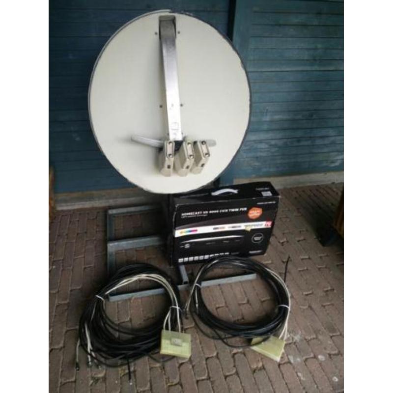 Compleet schotelantenne ontvanger, bekabeling, schotel, voet