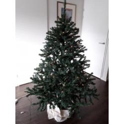 Kerstboom 1.80 hoog excl ballen incl losse verlichting+poot