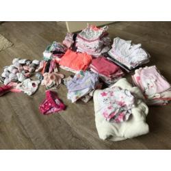 Babykleertjes meisje 50/56