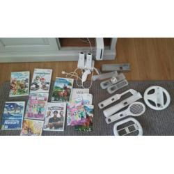 Nintendo Wii sports met veel spellen/acc./dvd