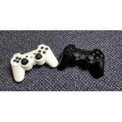 Playstation 3 slim 160 GB, originele controllers en spellen